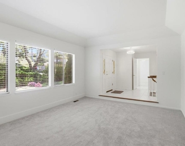 3 Kennedy Place - Photo Thumbnail 9