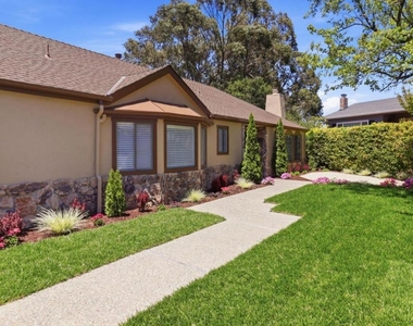 3 Kennedy Place - Photo Thumbnail 1