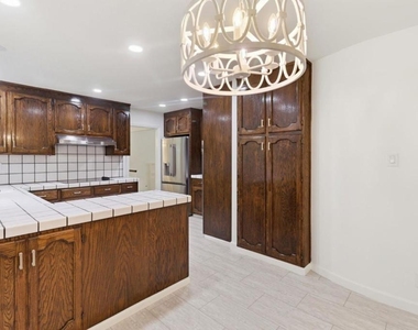 3 Kennedy Place - Photo Thumbnail 16