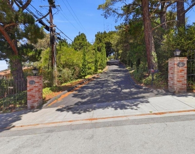 3 Kennedy Place - Photo Thumbnail 2