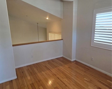 1520 Upland Hills S - Photo Thumbnail 25