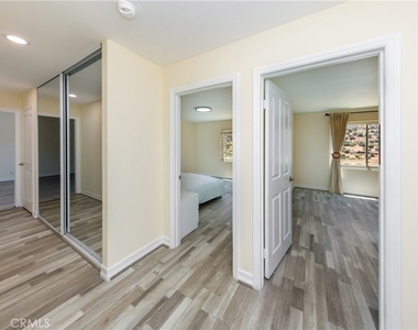6401 Hubbard - Photo Thumbnail 6