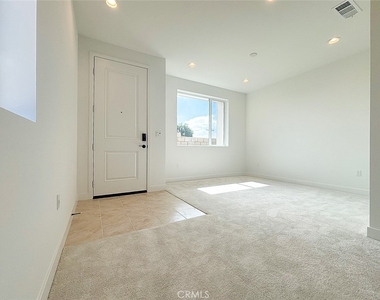 11706 Arkansas Street - Photo Thumbnail 10