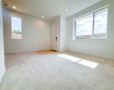 11706 Arkansas Street - Photo Thumbnail 11