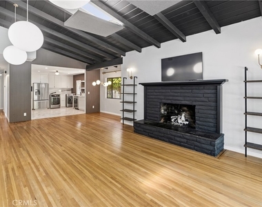 5650 Maynard - Photo Thumbnail 6