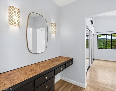 5650 Maynard - Photo Thumbnail 18