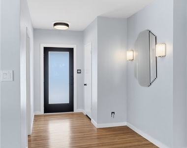 5650 Maynard - Photo Thumbnail 17