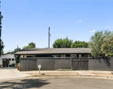 5650 Maynard - Photo Thumbnail 47