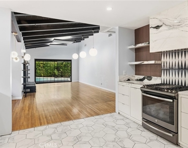 5650 Maynard - Photo Thumbnail 12