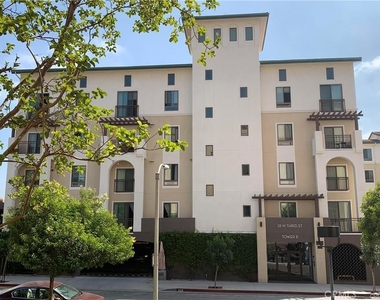 28 N 3rd - Photo Thumbnail 6