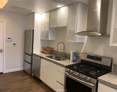 28 N 3rd - Photo Thumbnail 15