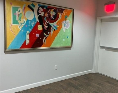 28 N 3rd - Photo Thumbnail 27