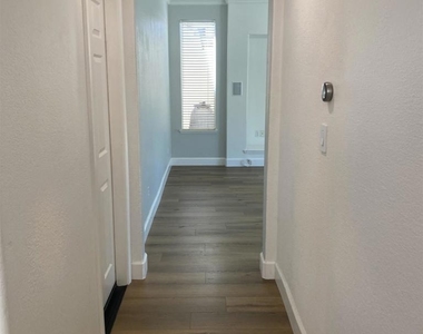 1417 Solana Dr - Photo Thumbnail 12