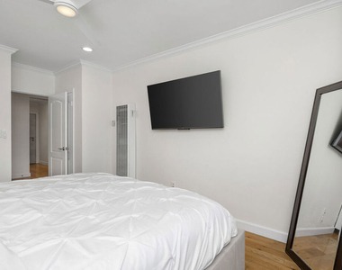 2101 Ocean Avenue - Photo Thumbnail 15