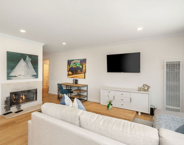 2101 Ocean Avenue - Photo Thumbnail 10