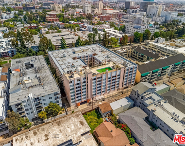 421 S La Fayette Park Place - Photo Thumbnail 12