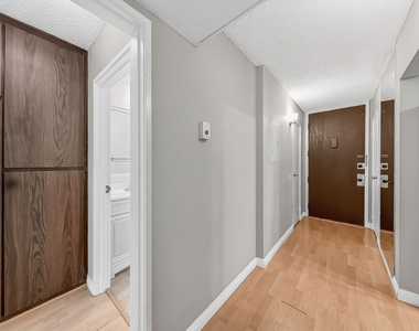 421 S La Fayette Park Place - Photo Thumbnail 7