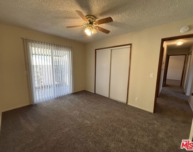 1440 Calhoun Court - Photo Thumbnail 6