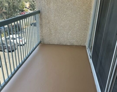 18307 Burbank Boulevard - Photo Thumbnail 19