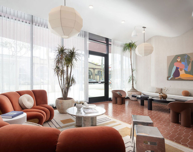 7617 Santa Monica Boulevard - Photo Thumbnail 20