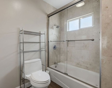 4043 Harter Avenue - Photo Thumbnail 11