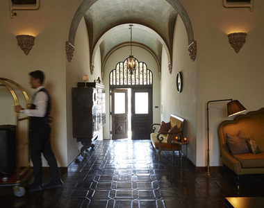 5959 Franklin Avenue - Photo Thumbnail 9