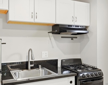 554 Ritchey St - Photo Thumbnail 12