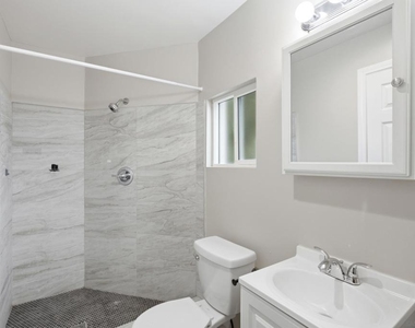 554 Ritchey St - Photo Thumbnail 13