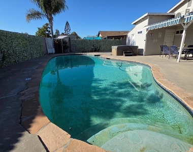11168 Acaso Way - Photo Thumbnail 8