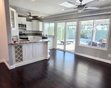 11168 Acaso Way - Photo Thumbnail 1