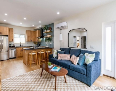 725 Pennsylvania Ave - Photo Thumbnail 4