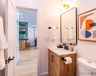 725 Pennsylvania Ave - Photo Thumbnail 12