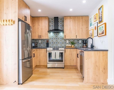 725 Pennsylvania Ave - Photo Thumbnail 14