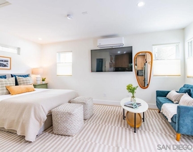 725 Pennsylvania Ave - Photo Thumbnail 1
