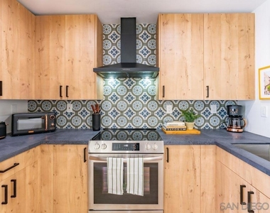 725 Pennsylvania Ave - Photo Thumbnail 10