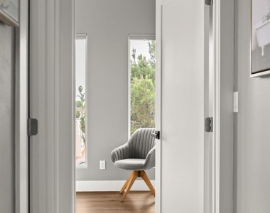 1020 Beryl Street - Photo Thumbnail 16
