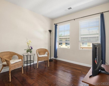 10667 Golden Willow - Photo Thumbnail 32