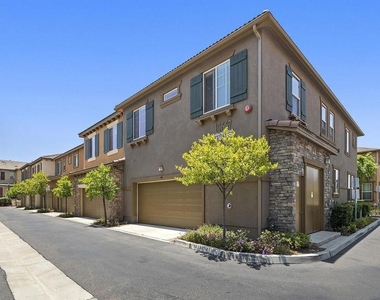 10667 Golden Willow - Photo Thumbnail 36