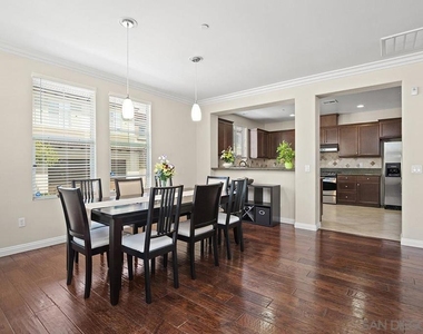 10667 Golden Willow - Photo Thumbnail 11