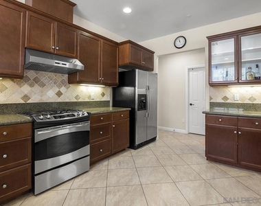 10667 Golden Willow - Photo Thumbnail 15