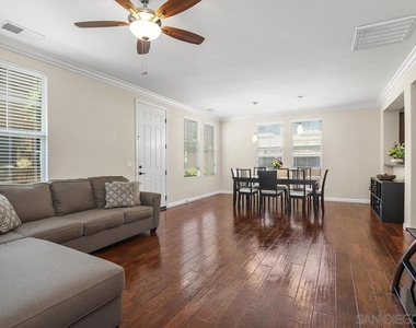 10667 Golden Willow - Photo Thumbnail 6
