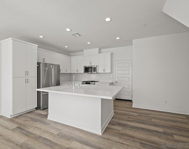 11036 Ardha Way - Photo Thumbnail 7