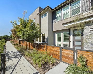 11036 Ardha Way - Photo Thumbnail 1