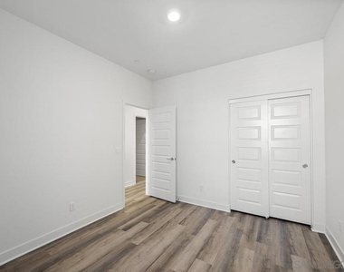 11036 Ardha Way - Photo Thumbnail 21