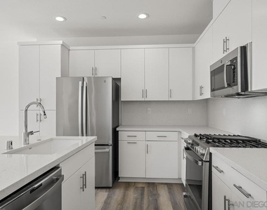 11036 Ardha Way - Photo Thumbnail 9