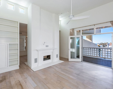 3019 3rd Street - Photo Thumbnail 12