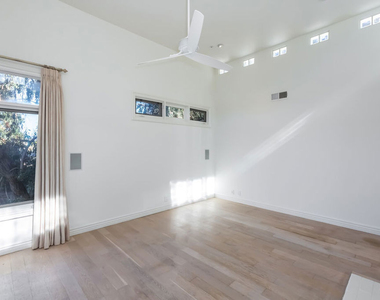 3019 3rd Street - Photo Thumbnail 11