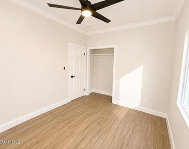 11425 Blue Grass Drive - Photo Thumbnail 27
