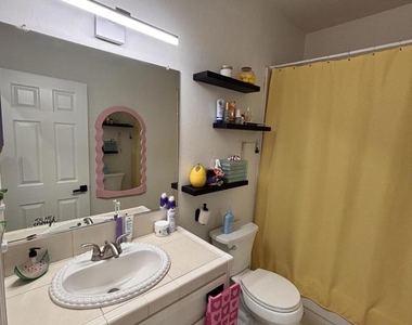 11425 Blue Grass Drive - Photo Thumbnail 17