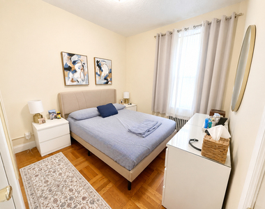 8630 23rd Avenue - Photo Thumbnail 4